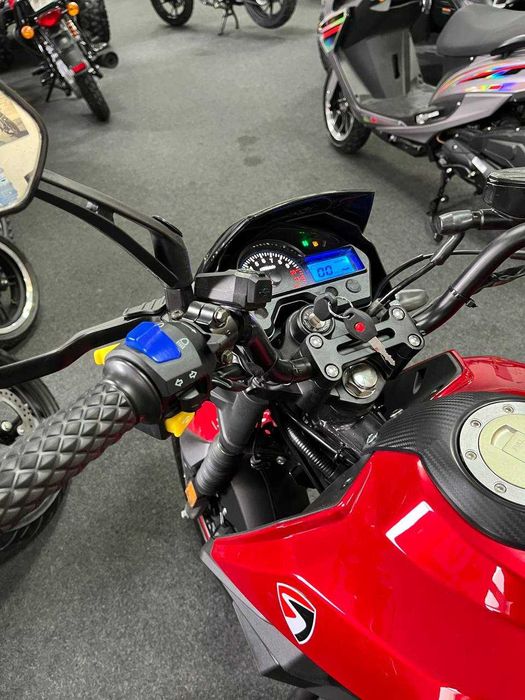 Акція Мотоцикл SPARK SP200R-32