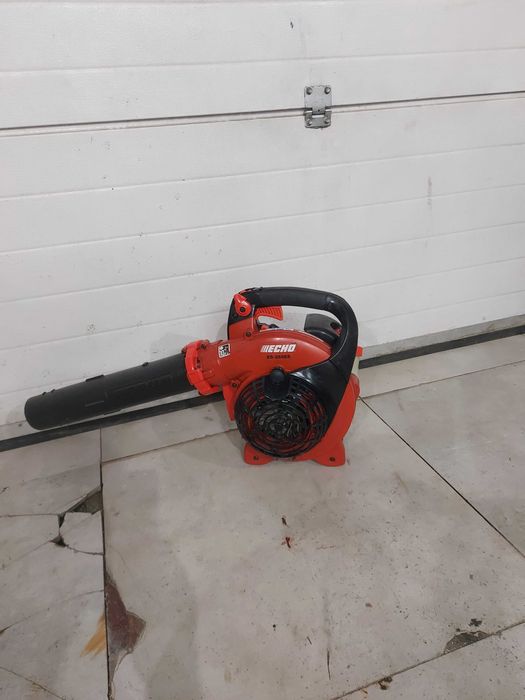 Dmucha spalinowa echo