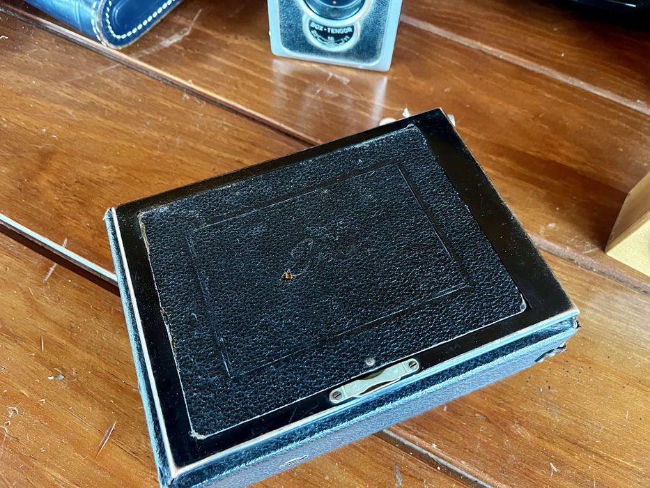 Antiga maquina fotografica ICA