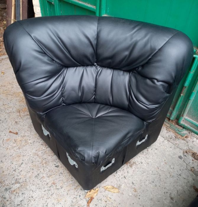 Меблі для ресторан, Диван, Стілець, Ротанг ,Стіл ЛОФТ,