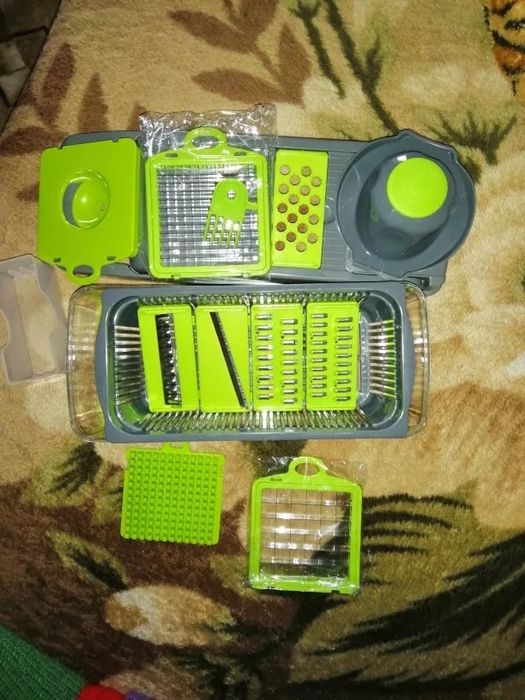 Vegetable and Fruit Slicer422976576071280643