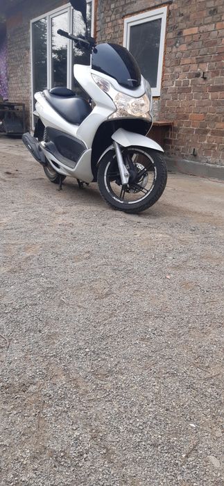 Motocykl skuter honda pcx 125cm³ 2013r na kat.B