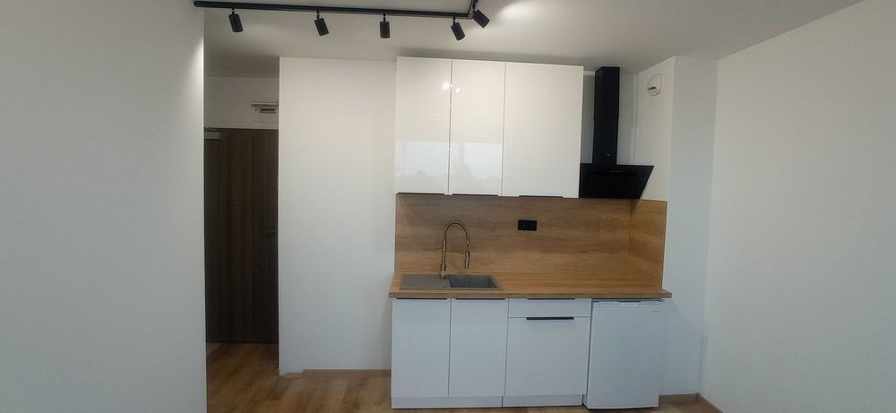 Wynajmę mikroapartament mieszkanie kawalerka Gliwice Pszczyńska 51A