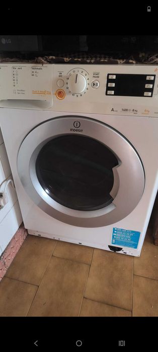 Máquina de lavar roupa