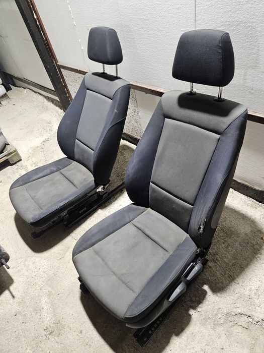 Fotele Bmw E87 E81 fotel kierowcy pasażera kanapa oparcie salon GRZANE