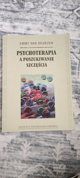 Psychoterapia a poszukiwanie szczęścia Emmy Deurzen