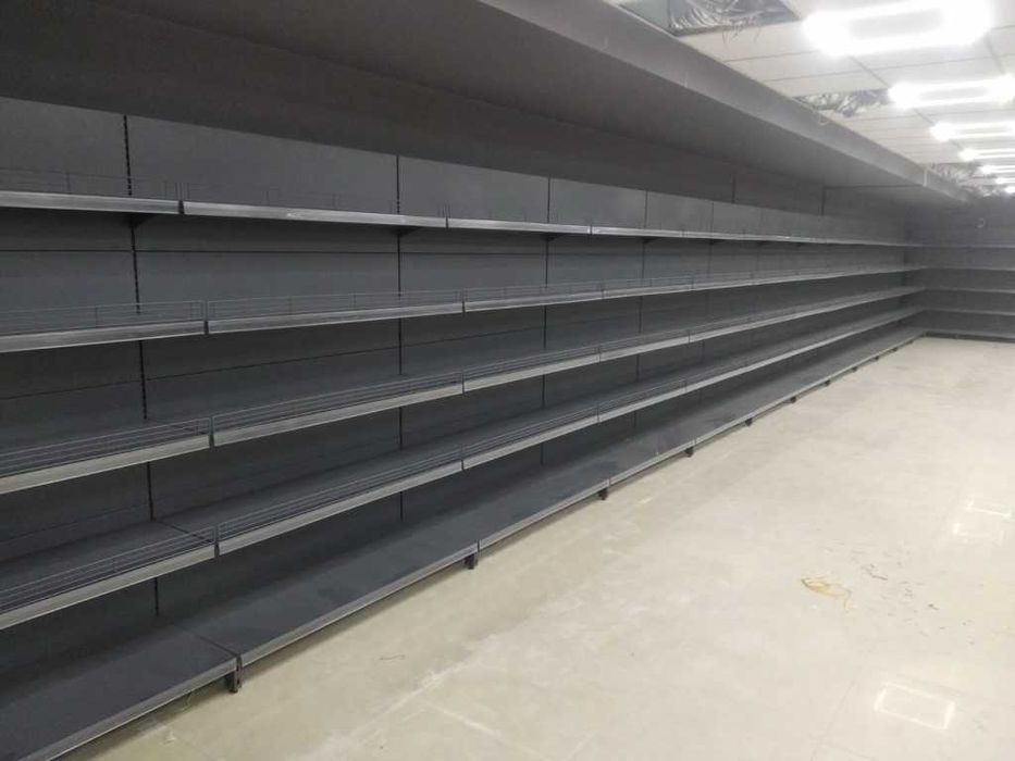 Торгові стелажі. Каси прилавки. Гачки торгові Вітрини Магазин під ключ
