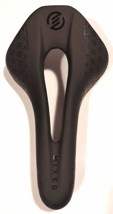 Siodełko karbonowe Mixed 5D Full Carbon 120g Nowe Doskonałe