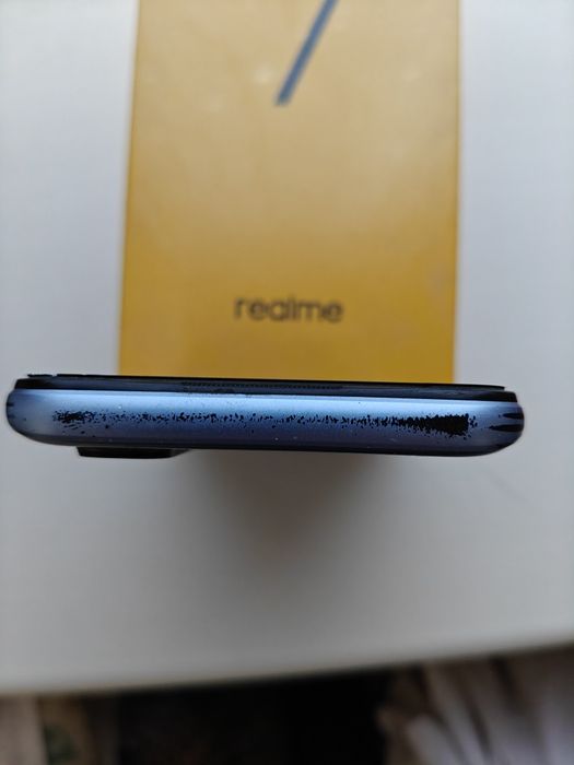 Продам realme 7 6/64