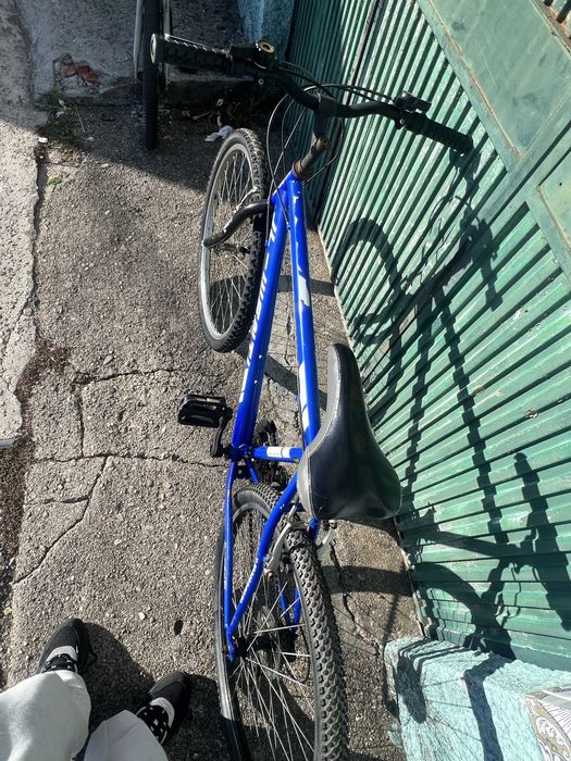 Bicicleta nova com penus novos