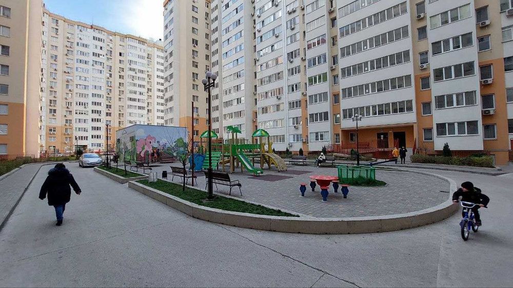 Продам 1-ком. квартиру от СОБСТВЕННИКА в ЖК Радужный (новый дом).