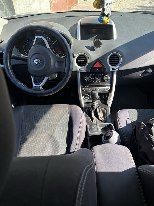 Renault Koleos 2.5 | 4×4 | ГАЗ/бензин | Надійний сімейний автомобіль