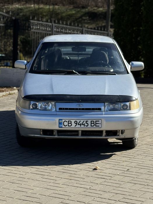 ВАЗ 2110.