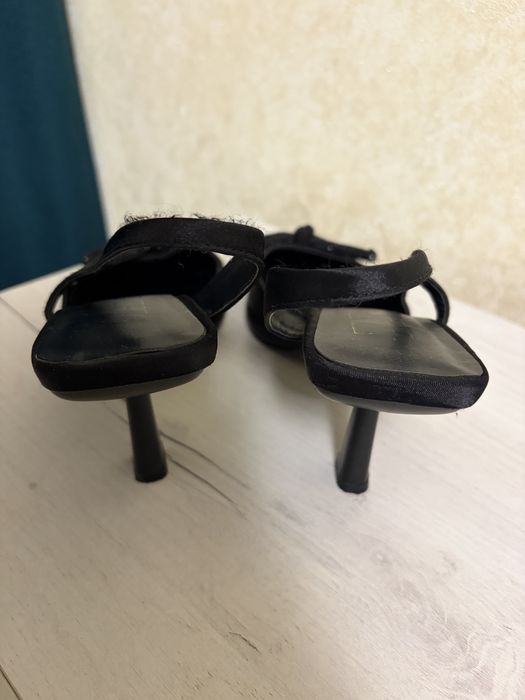 Жіночі туфлі z a r a 39/38