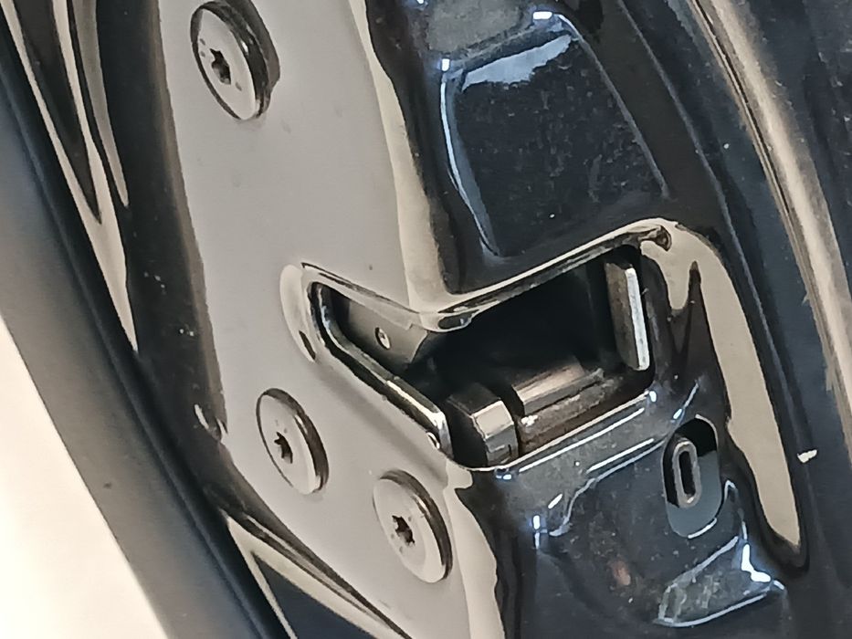 Porta trás esquerda RENAULT Megane II Break (KM0/1_)