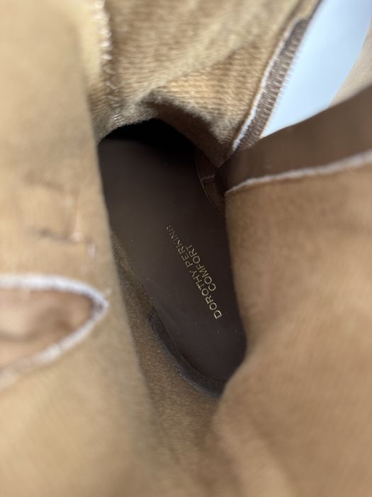 Botki kozaki na jesień zimę brązowe bezowe ze złota klamra 38 nowe