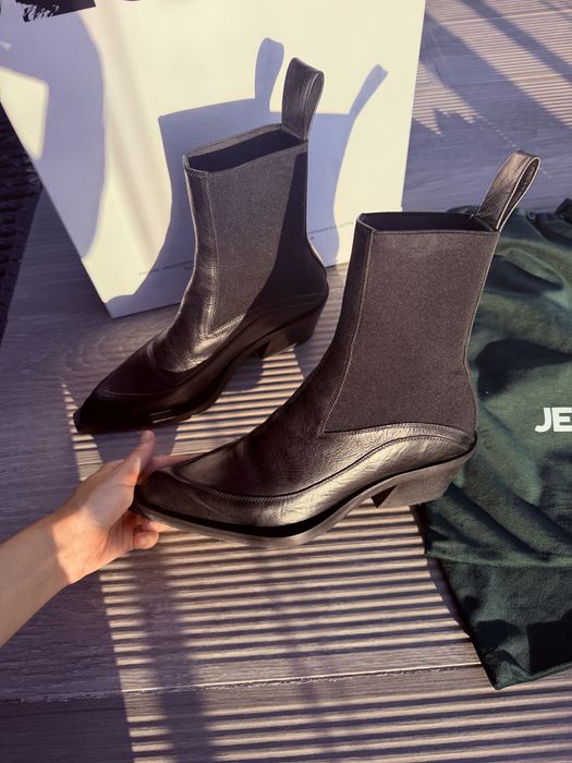 Козаки шкіряні.  Jecome