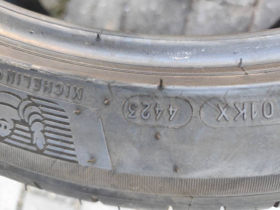 Pneus 255/40r18 Michelin PS4 ocasião