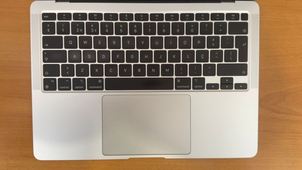 Mac book AIR M1 256GB