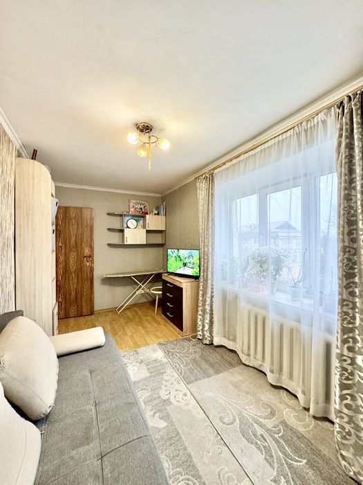 Продаж 2к на  пр. О. Поля. вул.Вакуленчука.