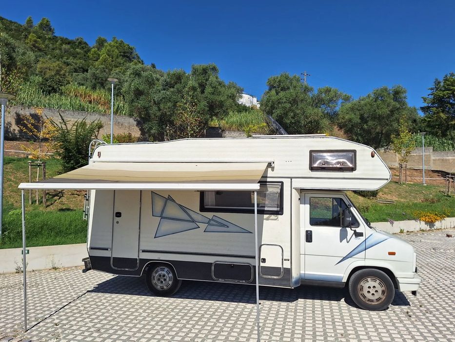 Peugeot J5 Capucine