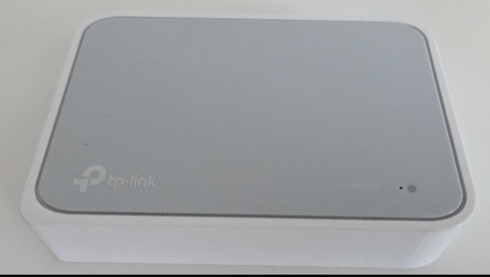 Switch TP-LINK TL-SF1005D (5 Portas Fast Ethernet - 100 Mbps)