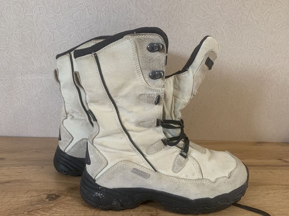 Зимові жіночі ботинки