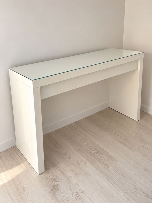 Toucador / Secretária IKEA MALM Branco com Vidro – 120 cm