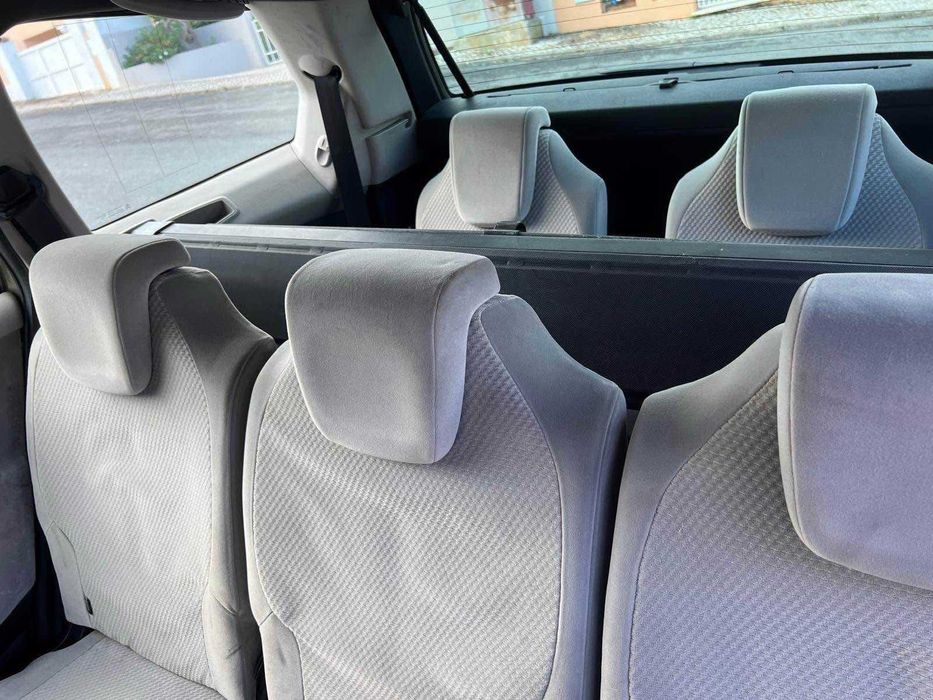 Citroën C4 7 Lugares 1.6, 2007