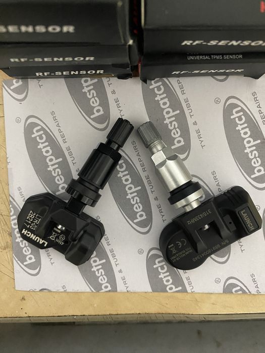 Датчики тиску шин(датчики давления)на будьяке авто. Підвʼязка датчиків