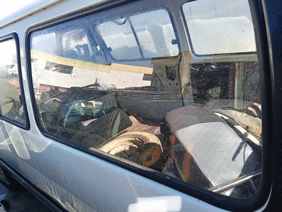 Toyota Haice LH102 Anos 1991/92/93/94/95 Diverso material