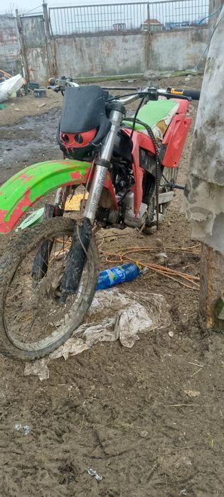 Продам мотоцикл крос