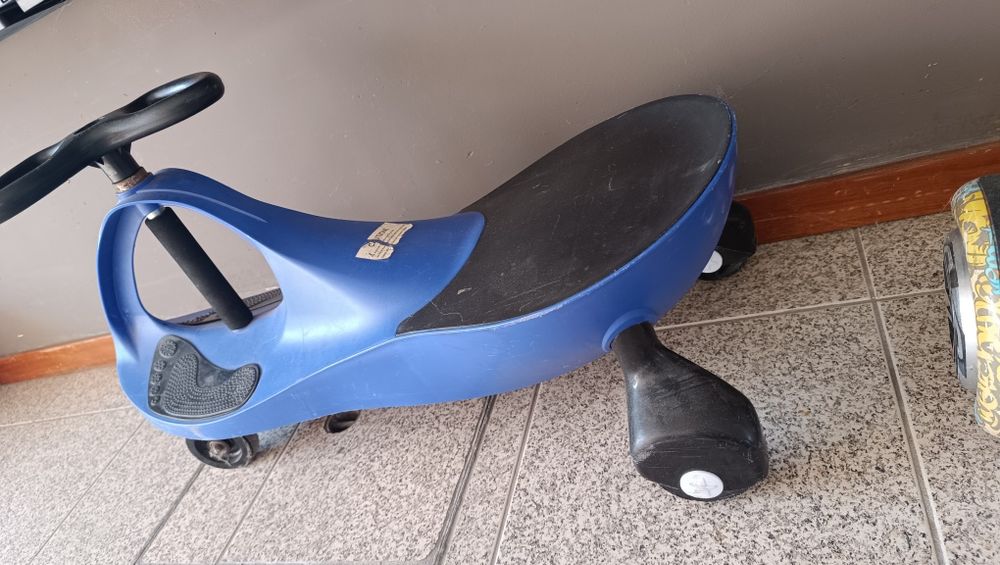 Twistcar azul usado