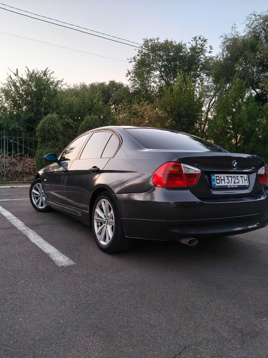 BMW 318i 2.0 2006 Сарата