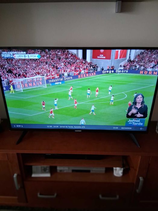 Smart TV FUL HD  blaupunkt 43 "