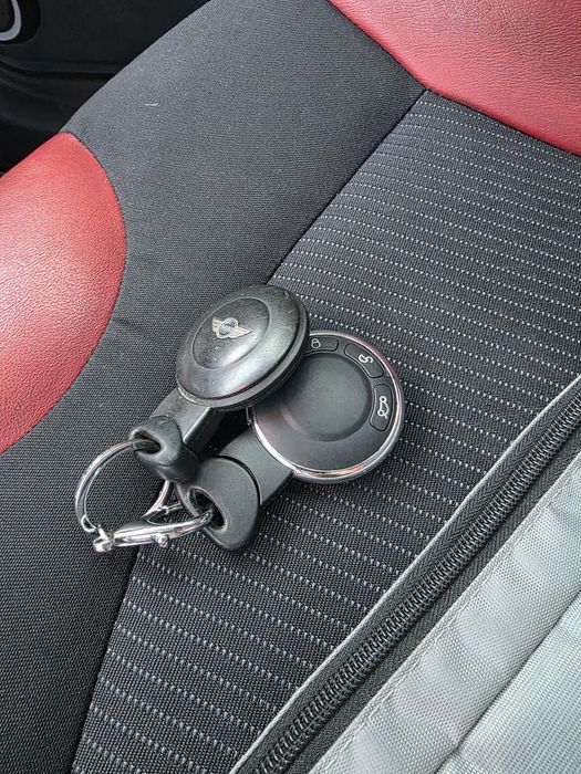 Mini Cooper D 2008 — Repleto de Extras | Muito Bem Estimado