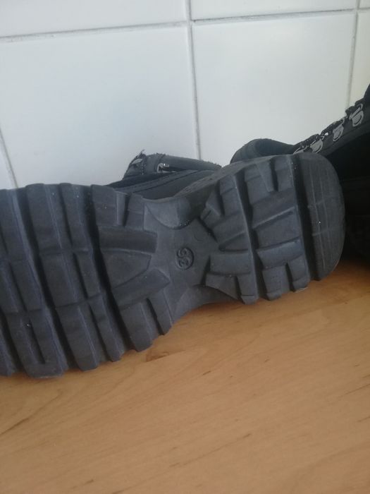 Buty rozmiar. 36