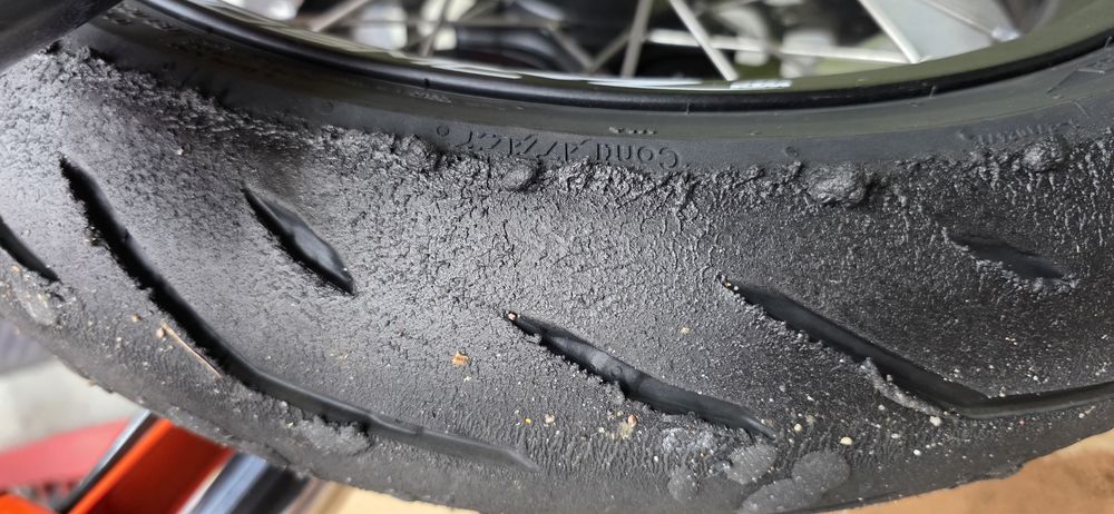 Opony do ktm 690smrc