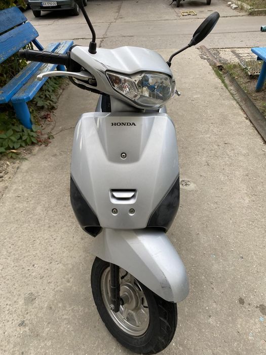 Honda Tact AF-75 2016
23000 
Торг уместен