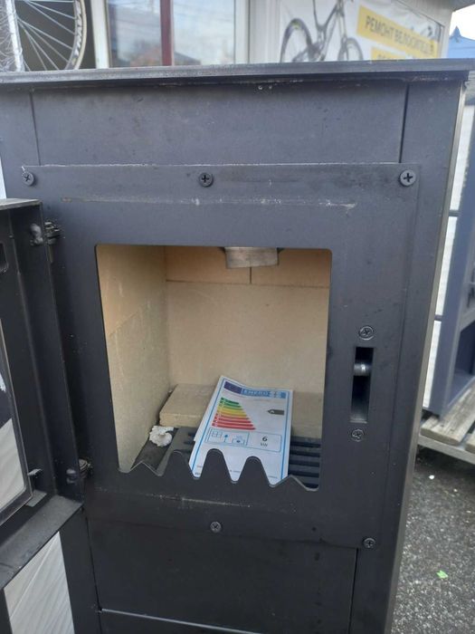 Продам камін,буржуйка,шпор.