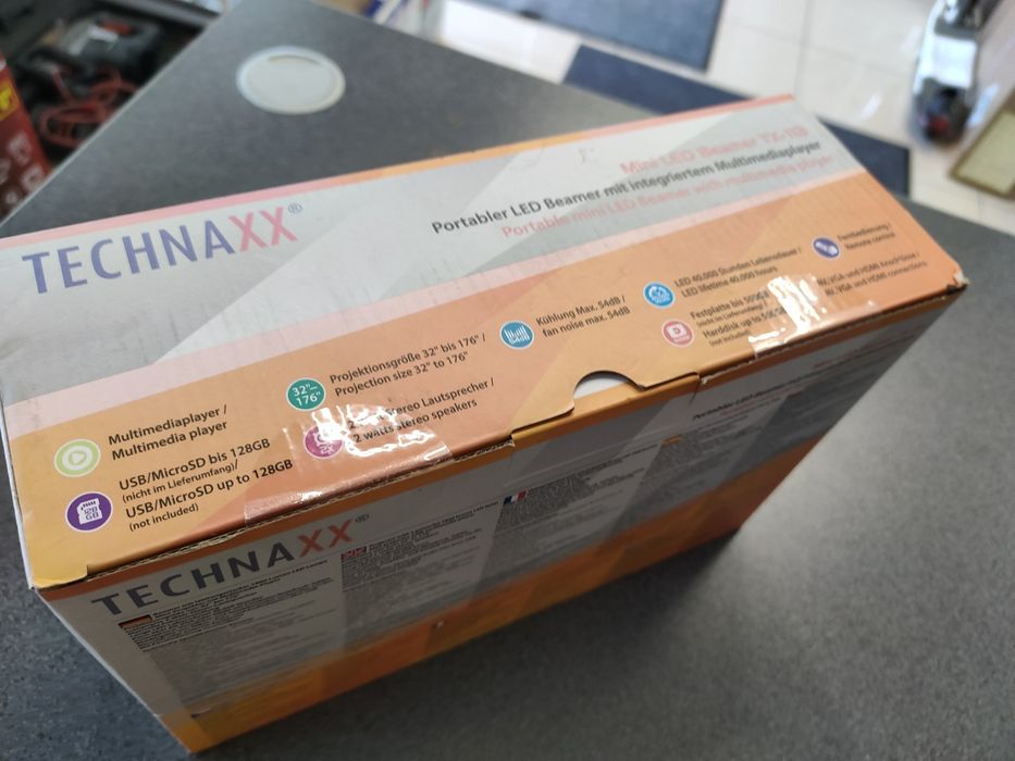 W2//TechnaXX/ Mini LED TX-113 Projektor/ Nowy/ Szczecin