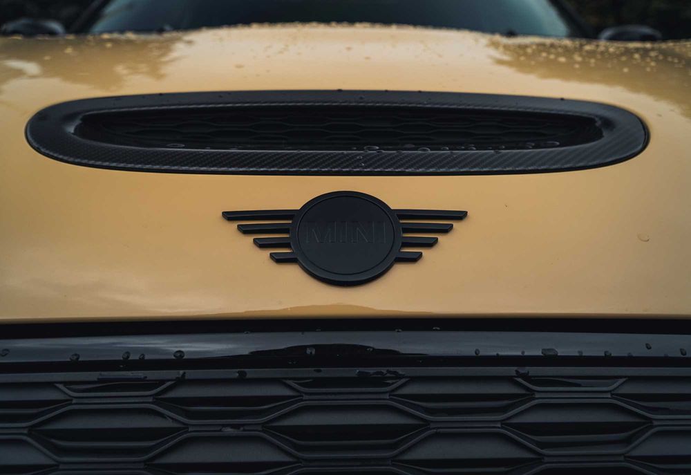 Накладка повітрозабірник капота кабонова Mini Cooper f54/ 55/ 56