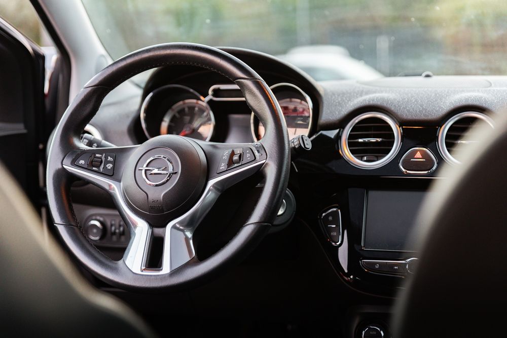 Opel Adam 1.2 Glam