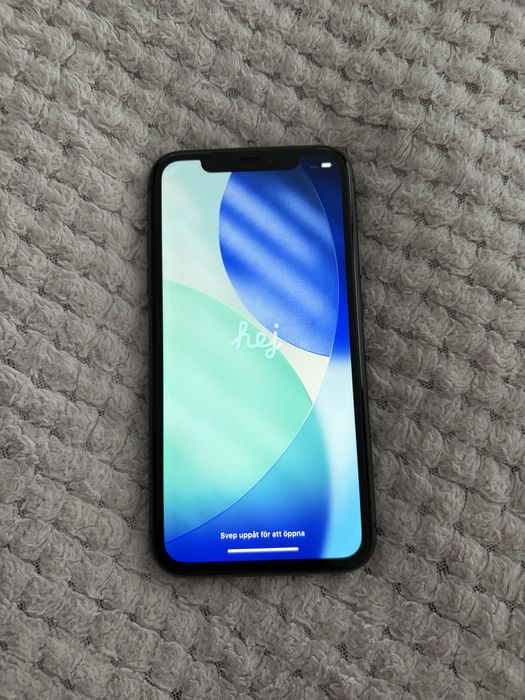 iPhone 11 64GB 77% kondycja baterii czarny