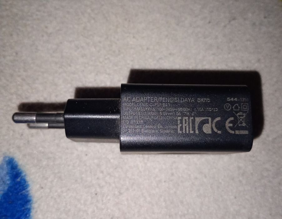 Зарядний адаптер Lenovo 5v. Оригінал новий.