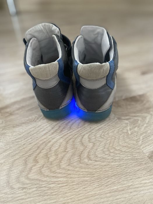 Шкіряні черевички D.D.step з led підсвіткою