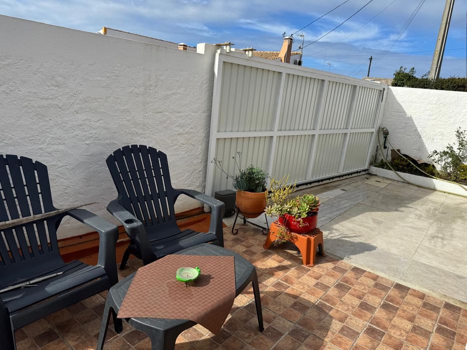 Casa preparada e mobilada para habitar