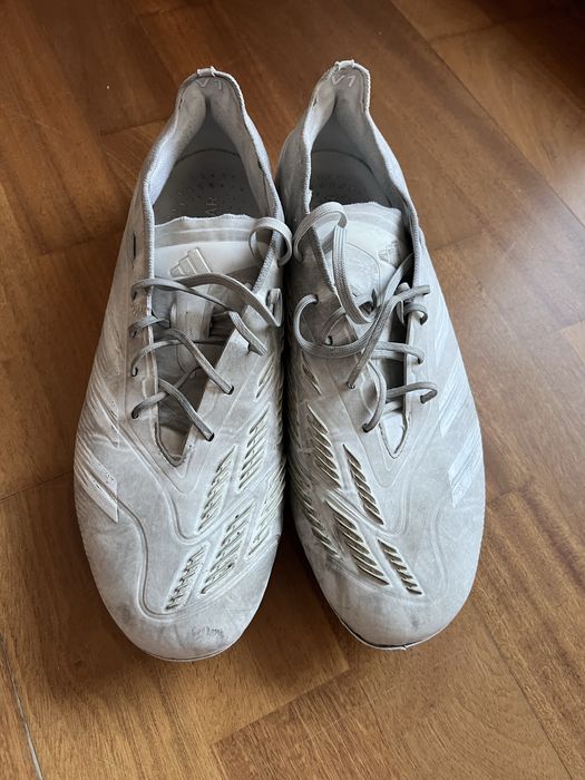 Korki pilkarskie Adidas Predator 44 2/3