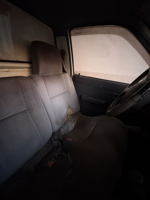 Toyota Hilux 2.4D