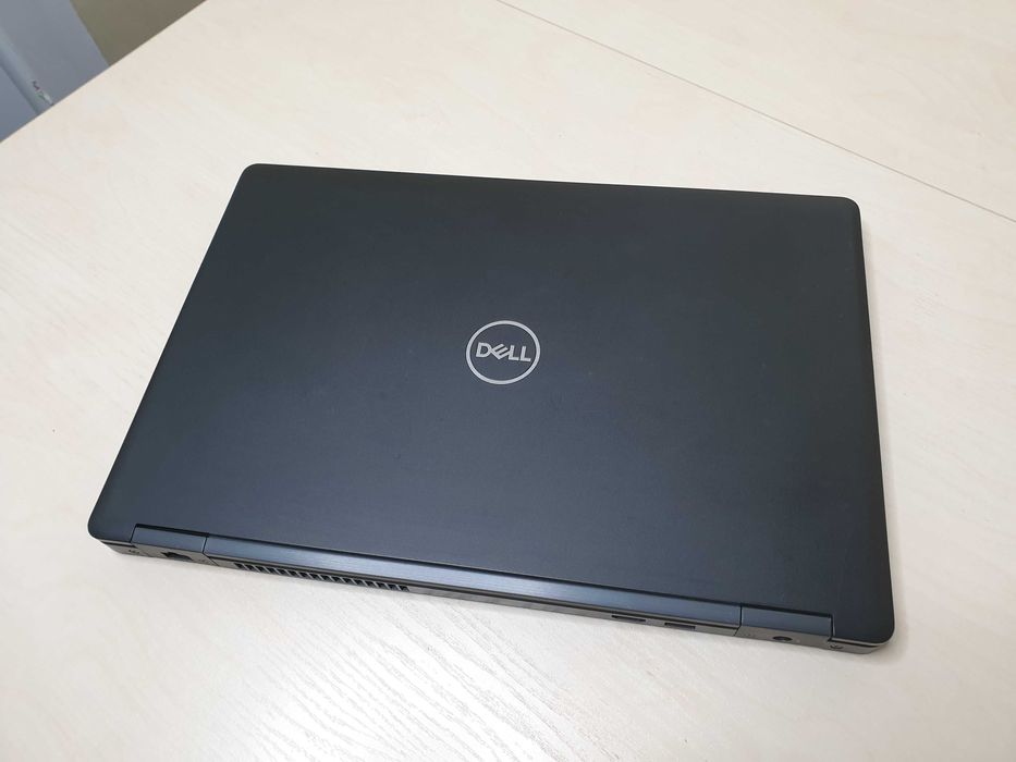 Потужний ноутбук Dell /Intel Core i5-7200/RAM 12 GB/Full HD, IPS